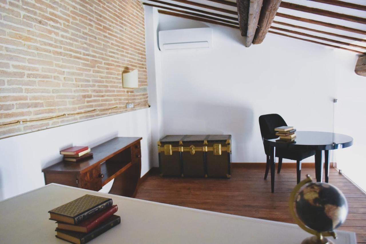 Del Giglio'S Luxury Apartment In Piazza Della Signoria フィレンツェ エクステリア 写真